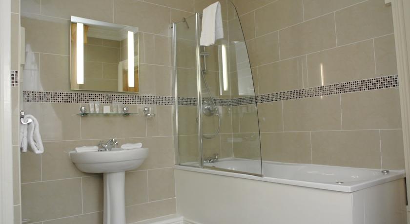 Leixlip House Hotel Стая снимка