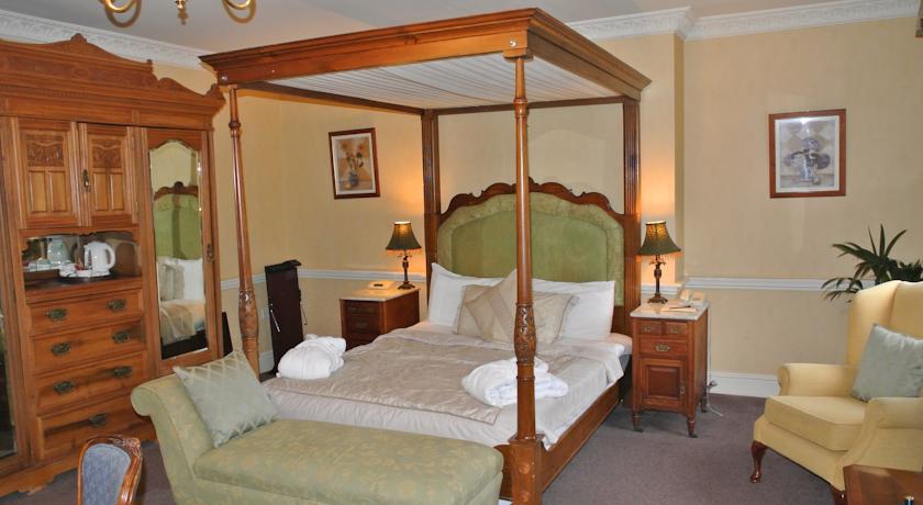 Leixlip House Hotel Стая снимка